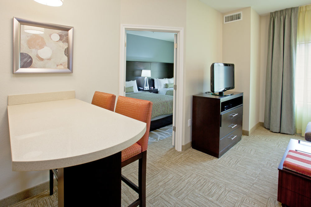 Staybridge Suites Des Moines Downtown By Ihg Exterior foto