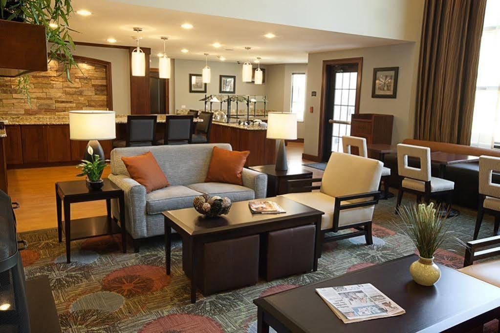Staybridge Suites Des Moines Downtown By Ihg Exterior foto